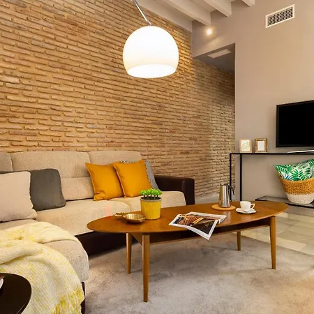 Apartment Alfareria Seville
